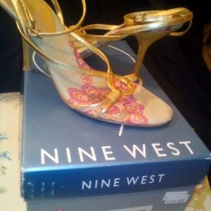 Nine West EMMERIE Sexy Gold Ankle Strap 3.5" Heels Size 6